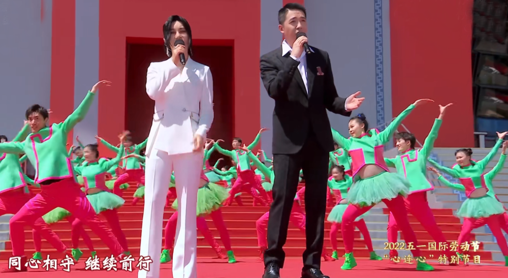 关于国际舞台亮相，中国选手表现抢眼的信息