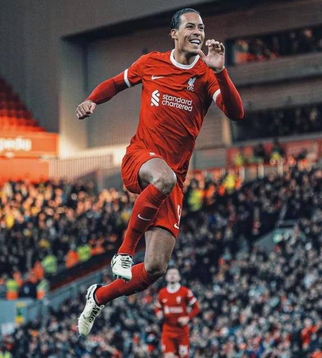 爱游戏网页版登录入口-关于利物浦不敌尤文图斯，范戴克犯错失分的信息