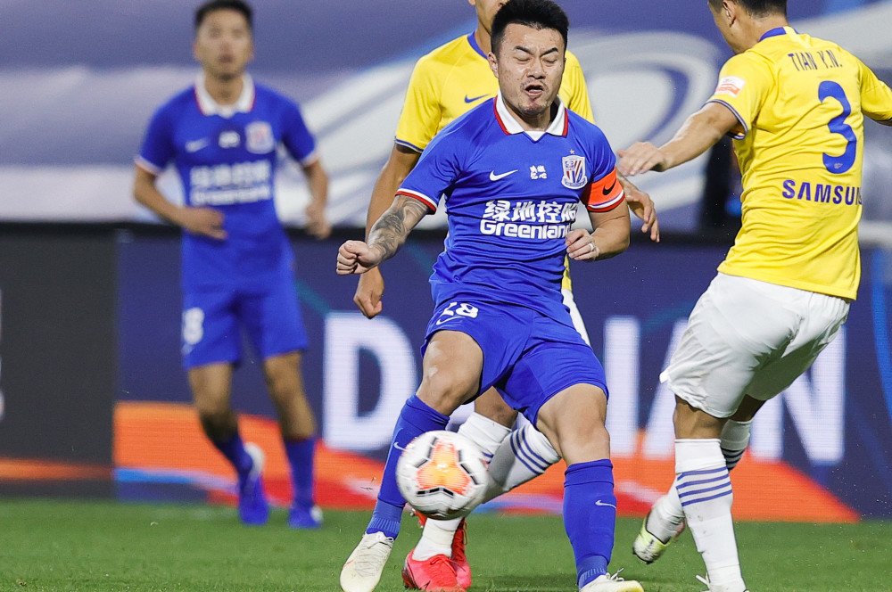 富力客场战平申花，保持不败