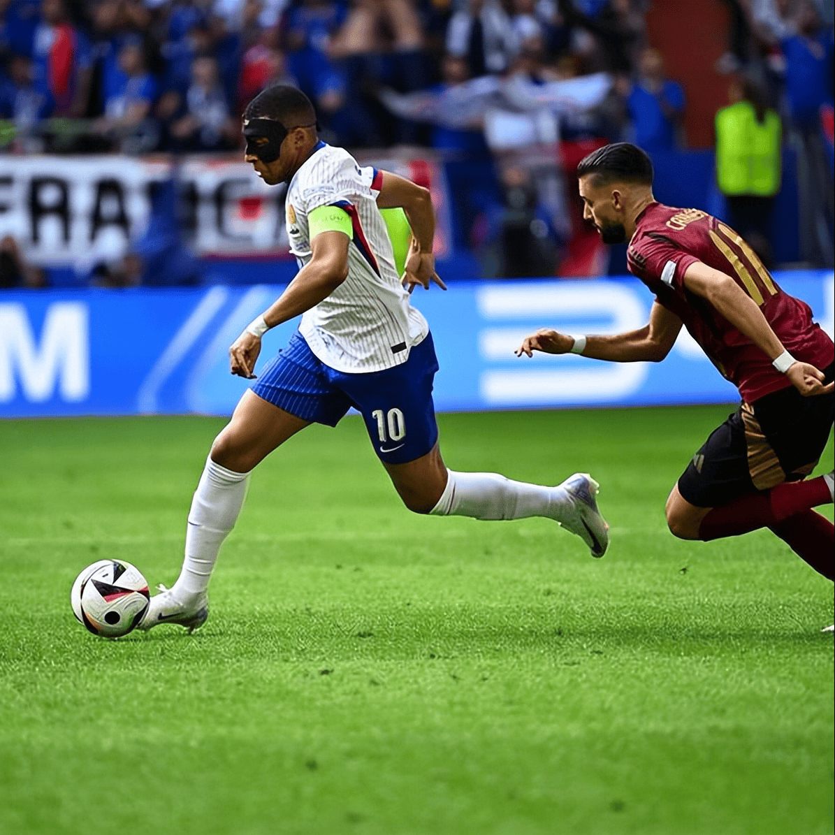 爱游戏亚洲官网-包含欧洲预选赛：两支队伍经过分钟艰难PK的词条