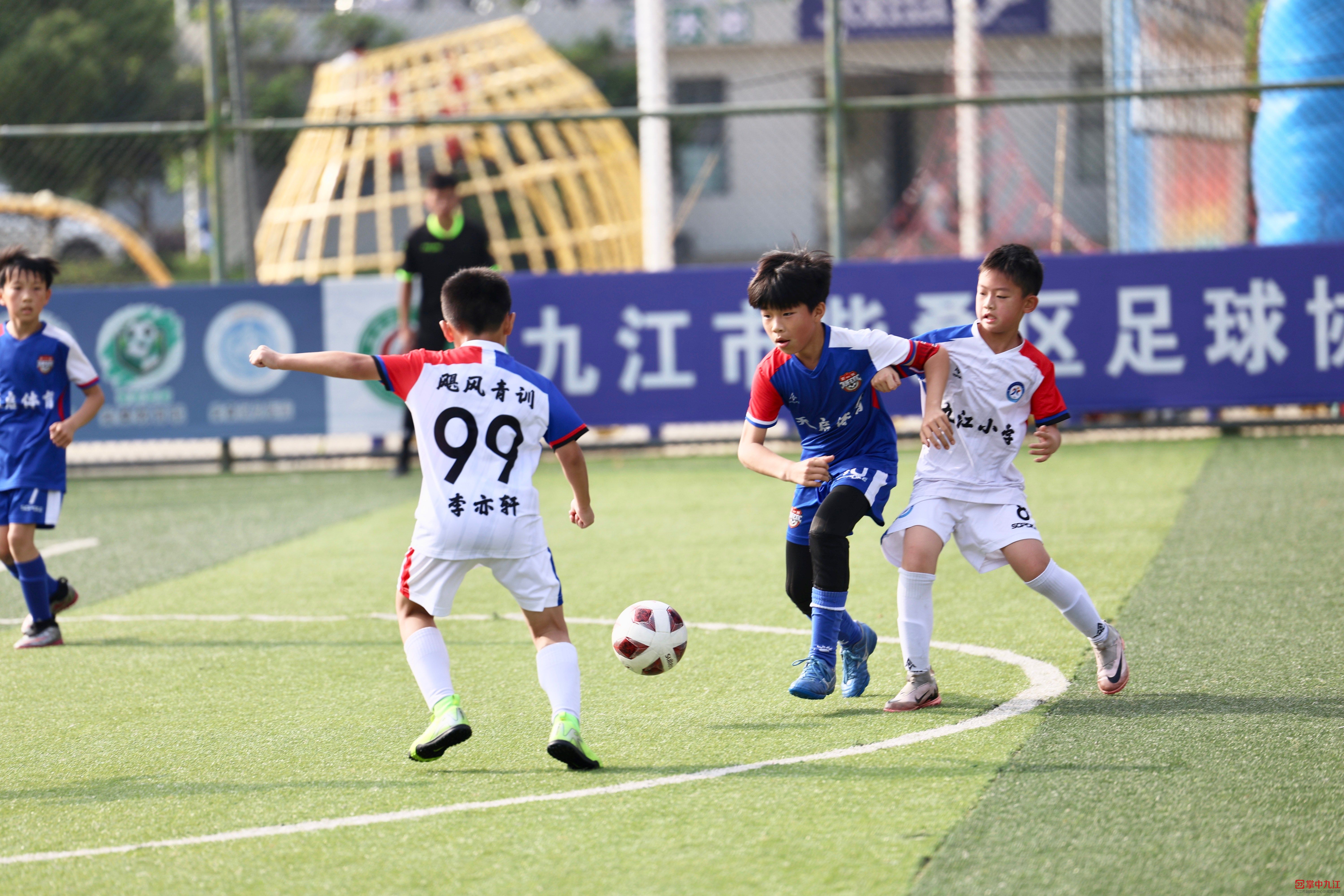 爱游戏体育官网-包含争相斗智斗勇，亚洲足球盛宴继续进行的词条