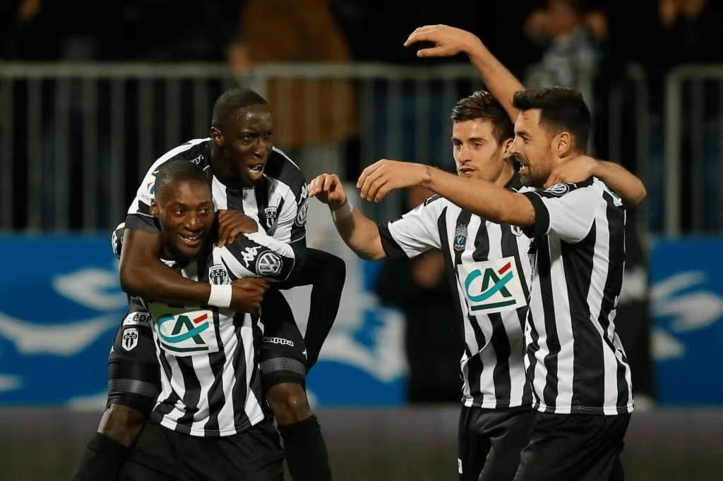 爱游戏官网-里昂计划在客场迎战雷恩，争取三分的简单介绍