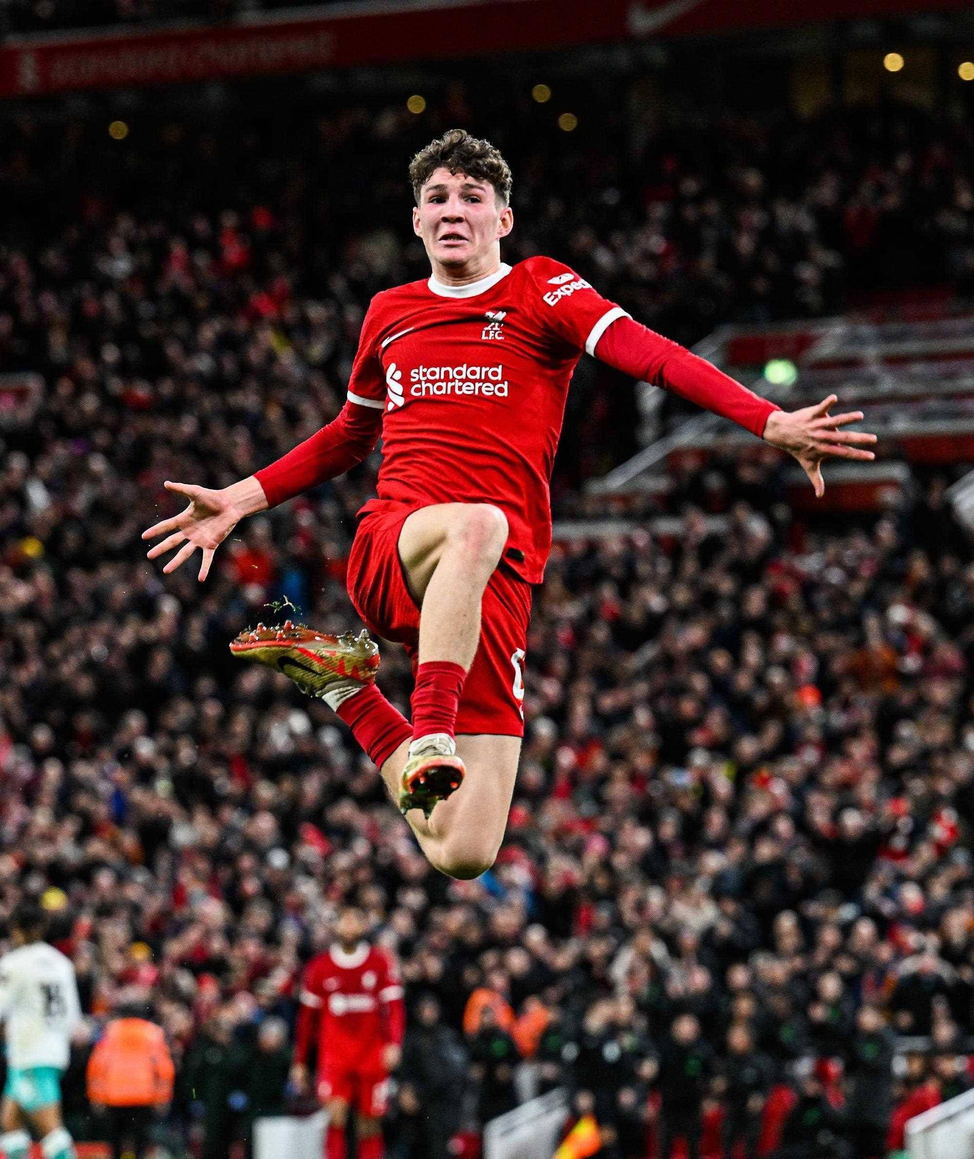 利物浦豪取胜利，成功闯入晋级行列